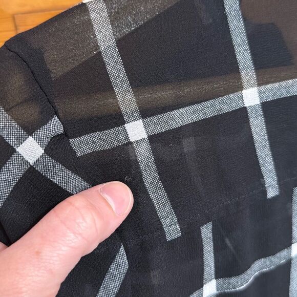 Live 4 Truth Black White Plaid Semi Sheer Blouse Women’s US Small - Picture 8 of 8